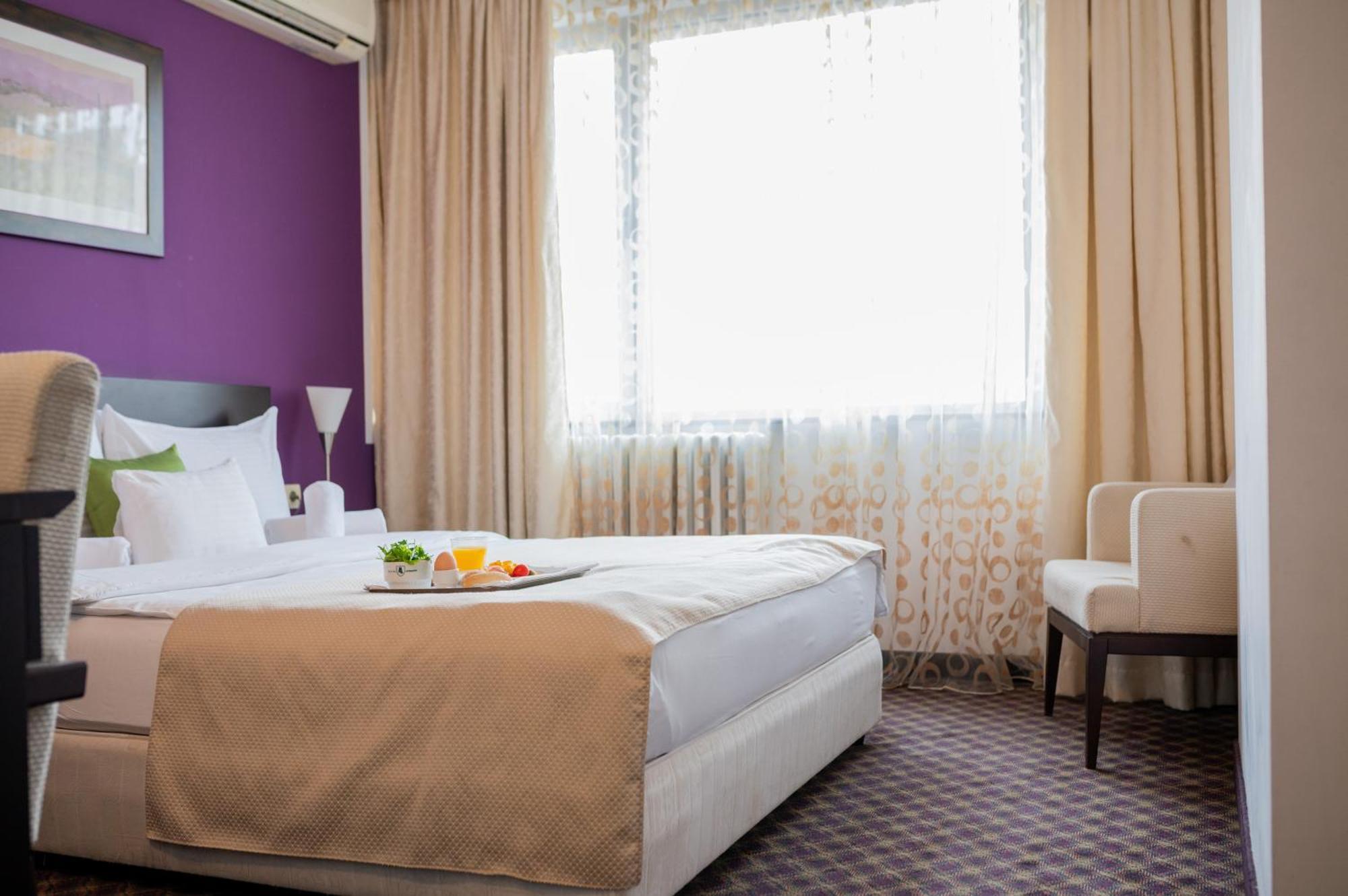 Hotel Sumadija Belgrade Room photo